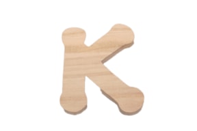 SET 10 LETRAS K 6X7X0.6CM CHOUPO