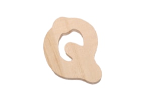 SET 10 LETRAS Q 5.9X7X0.6CM CHOUPO