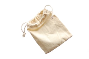 SET 4 UNBLEACHED COTTON  BAGS W/ROPE 15X20.5CM