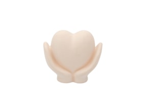 MAOS C/ CORAÇAO 17.5X15X7CM