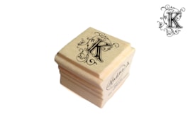 CARIMBO MADEIRA 2.7x2.7cm LETRA K A-03041