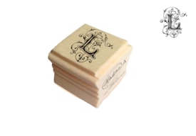CARIMBO MADEIRA 2.7x2.7cm LETRA L A-03042